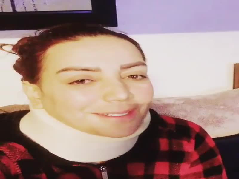 اضغط لمشاهدة الفيديو: الفنانة شكران مرتجى تطمئن جمهورها بعد تعرضها لحادث سير مروع